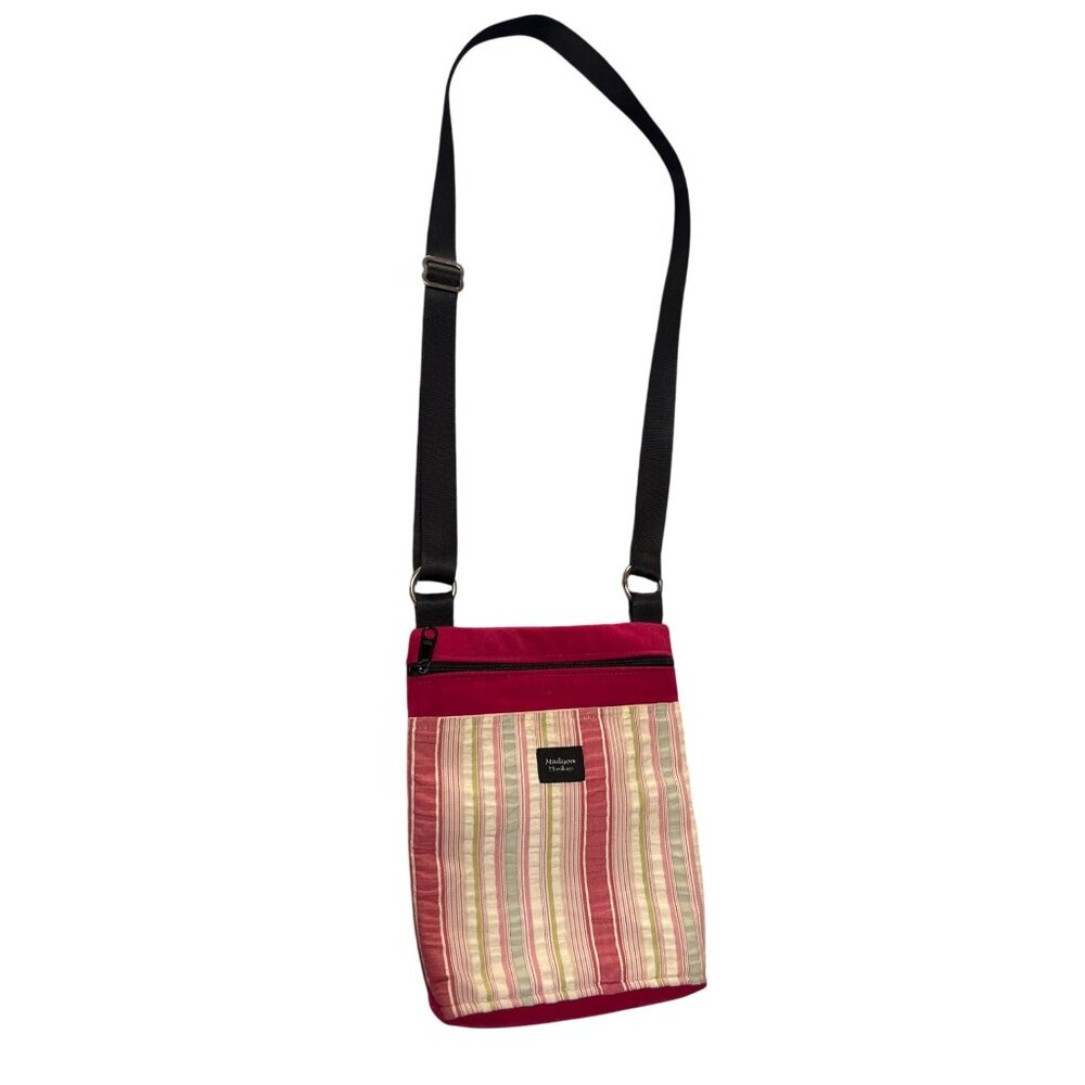 Madison Handbags Striped Crossbody Bag Red & Multicolor Adjustable Strap  59f